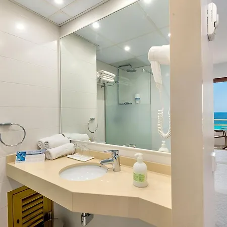 Biniamar Hotel 3*