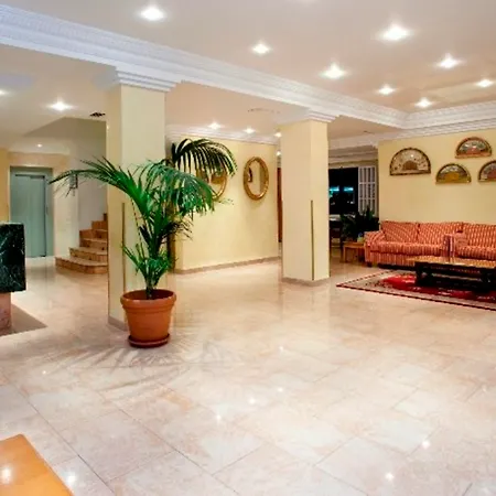 Hotel Biniamar 3*