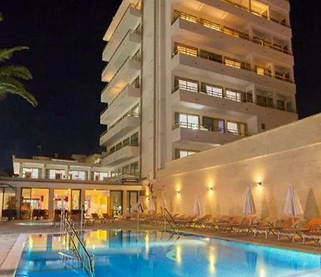 Biniamar Hotel 3*